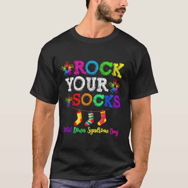 Rock Your Socks World Down Syndrome Gift friends T Shirt (Framsida)
