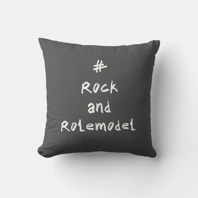 #RockandRolemodel - White. Kudde (Framsida)