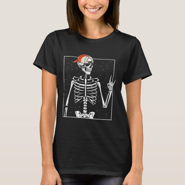 Rocker Skeleton Cap Skater Coola Halloween Punk T Shirt (Framsida)