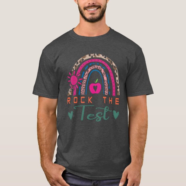 Rockheestest Dayeacheresting Day Rainbow girl T Shirt (Framsida)