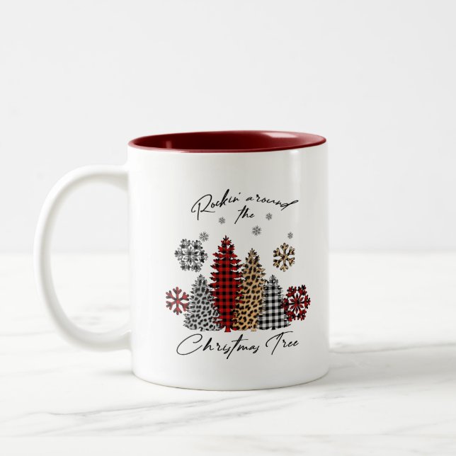 Rockin’ Christmas Mug – Plaid & Leopard Trees Två-Tonad Mugg (Vänster)