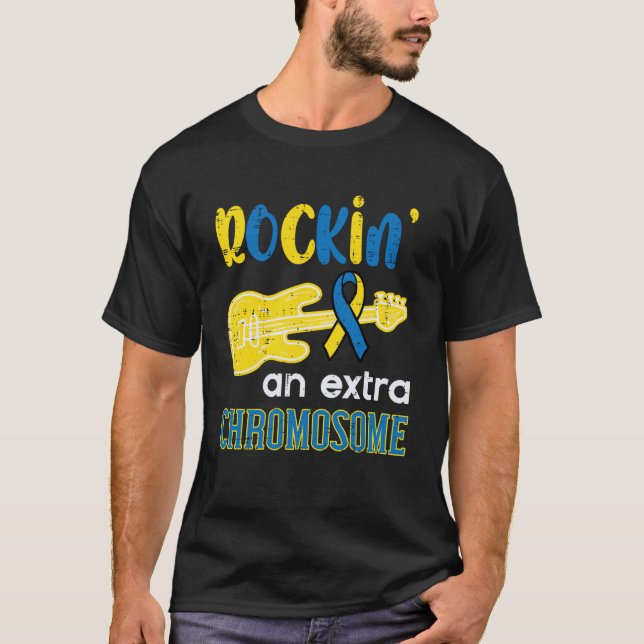 Rockin Extra Kromosom Gitarr Downs Syndrom Medvete T Shirt (Framsida)