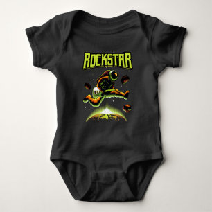 Rockstjärna-astronaut spelar gitarr i rymden t shirt