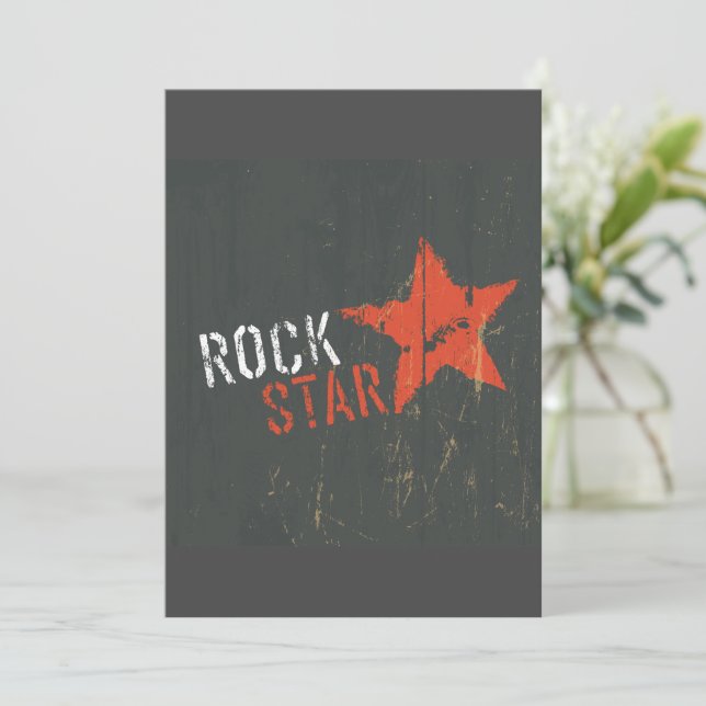 Rockstjärna Distressed Grunge Röd Stjärna Inbjudningar (Stående Fram)