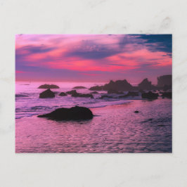 Rocky Beach med rosa- och lila sunset Post Card Vykort