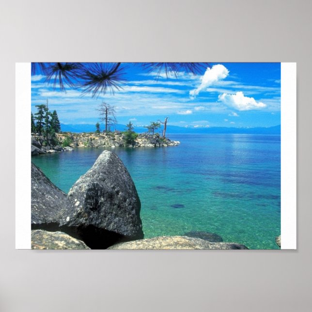 Rocky Cove Poster (Framsidan)