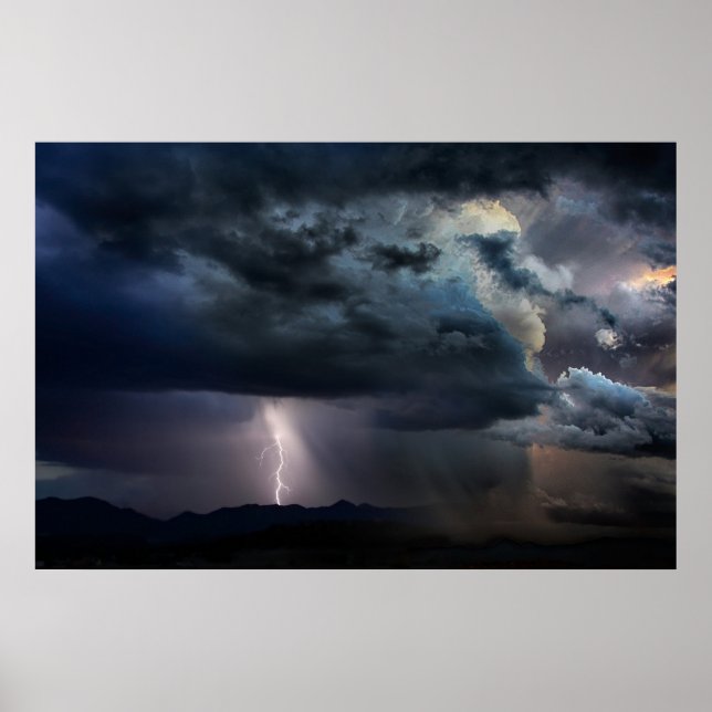 Rocky Mountain Lightning Storm Poster (Framsidan)