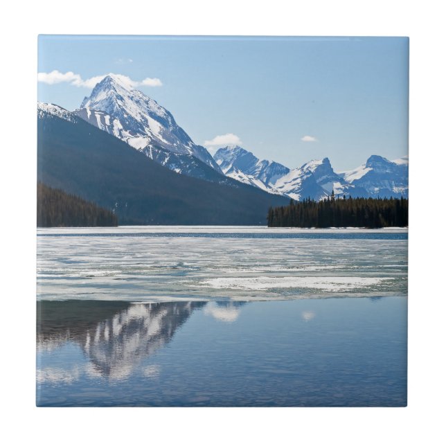 Rocky mountains reflektion i Maligne Sjö Kakelplatta (Framsidan)