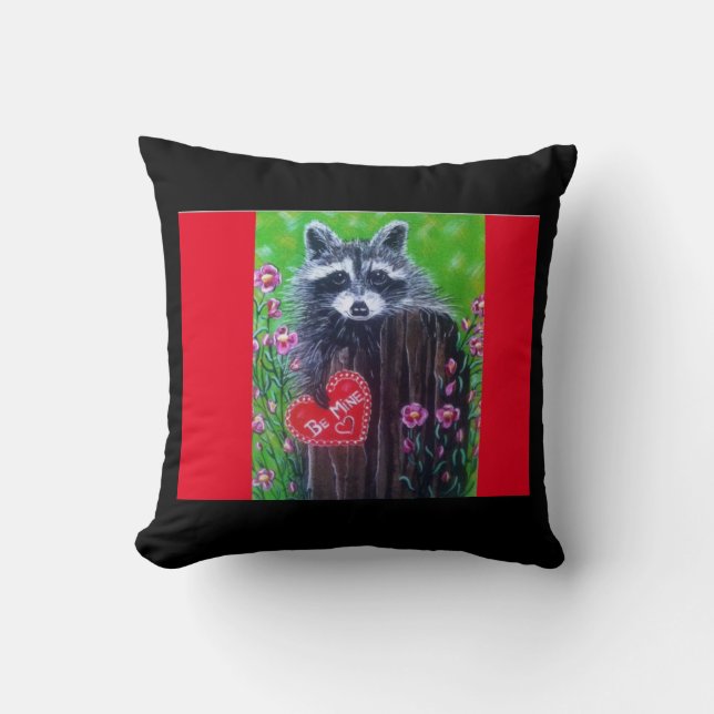 Rocky the Raccoon Valentine Pillow Kudde (Framsida)