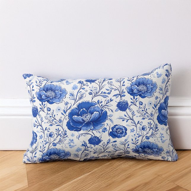 Rococo Blue Blommigt Elegance Lumbarkudde (Skapare uppladdad)