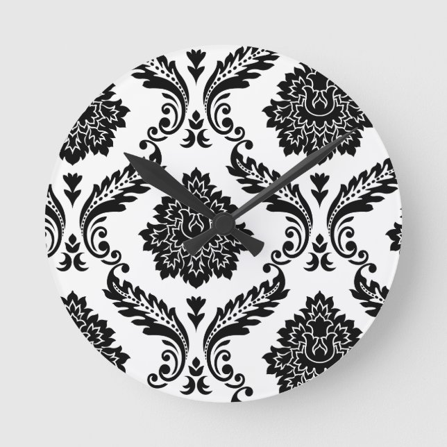Rococo Damask Förskjutet Mönster Svart på Vitt Rund Klocka (Framsida)