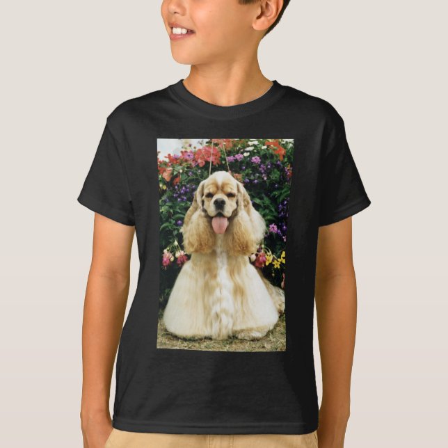 Röd amerikancockerspanielspaniel, mästareblommor t shirt (Framsida)
