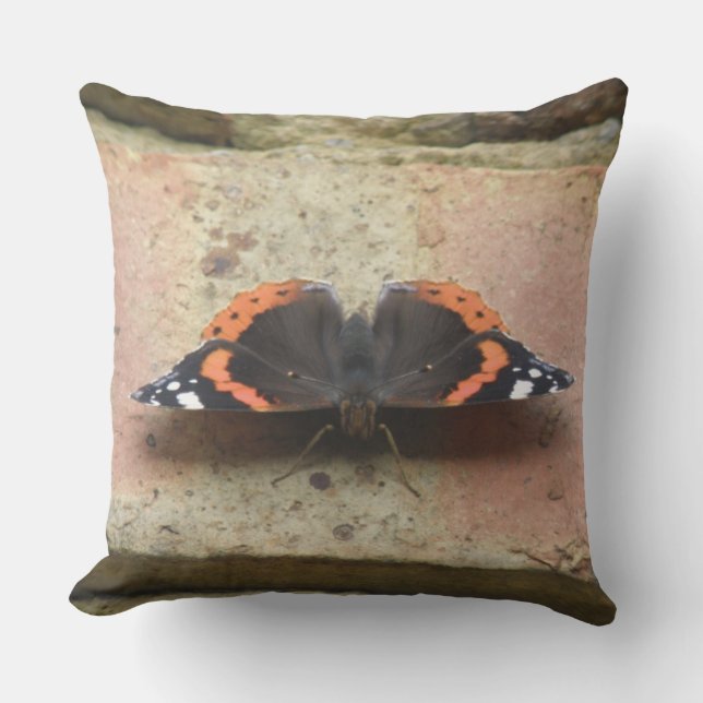Röd amiral Butterfly utomhus Pillow Kudde (Framsida)