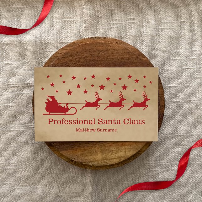 Röd Beige Tomte Sleigh Professionell Tomte Service Visitkort (Promote your Professional Santa Claus services with the help of this festive business card design.)