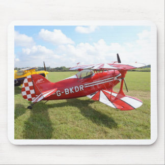 Röd Biplane Musmatta