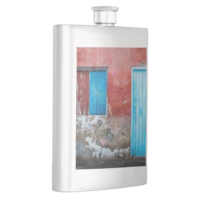 Röd, blå och grått vägg, dörr och fönster fickplunta (Höger)