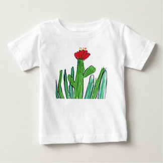 Röd blomma i gräset t shirt