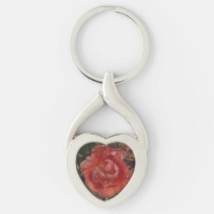 röd blomning twisted heart silverfärgad nyckelring