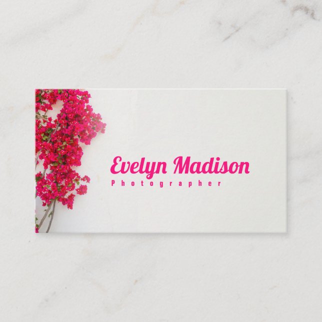 Röd bougainvillea-blomma med vit vägg gt543 visitkort (Framsida)