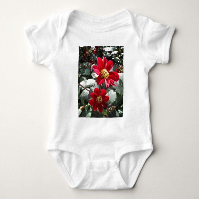 röd daisy/daisy blommor tee shirt (Framsida)
