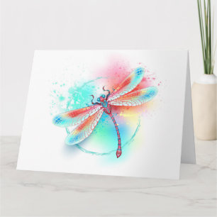 Röd dragonfly på vattenfärgsbakgrund kort