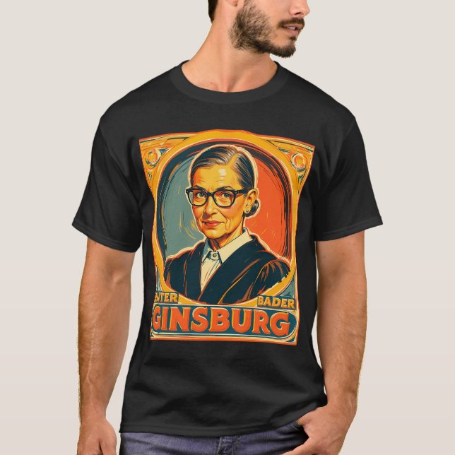 Röd Ekorre Med Ett Gevär T Shirt (Framsida)