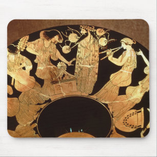 Röd figurkylix för loft som visar Dionysus och Musmatta