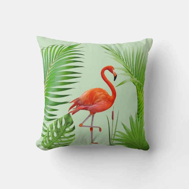 Röd flamingo & tropiska palmlövar på grön kudde (Framsida)