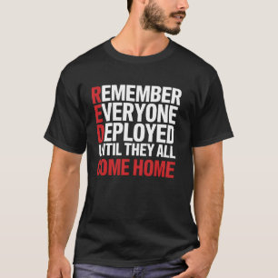 RÖD fredag Kom ihåg alla som är utplacerade Militä T Shirt