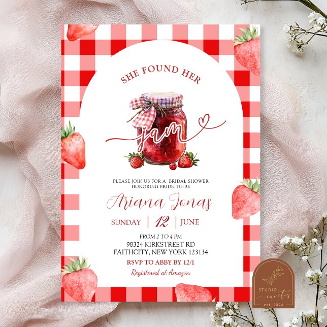 Röd Gingham Jordgubb Sommarmarmelad Bröllopsdusch Inbjudningar (Skapare uppladdad)