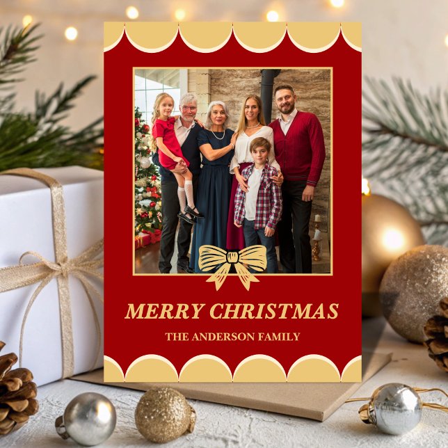 Röd & Guld Båg Skalad Julfamilj Foto Julkort (Skapare uppladdad)