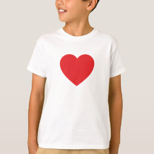 Röd hjärta för singel på en tee shirt