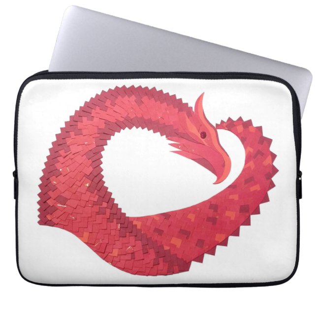 Röd hjärtdrake på vit laptop sleeve (Framsidan)