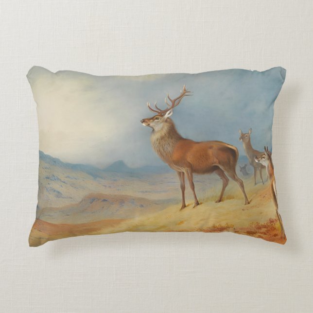 Röd Hjort i ett landskap i högland, konst Prydnadskudde (Framsidan)