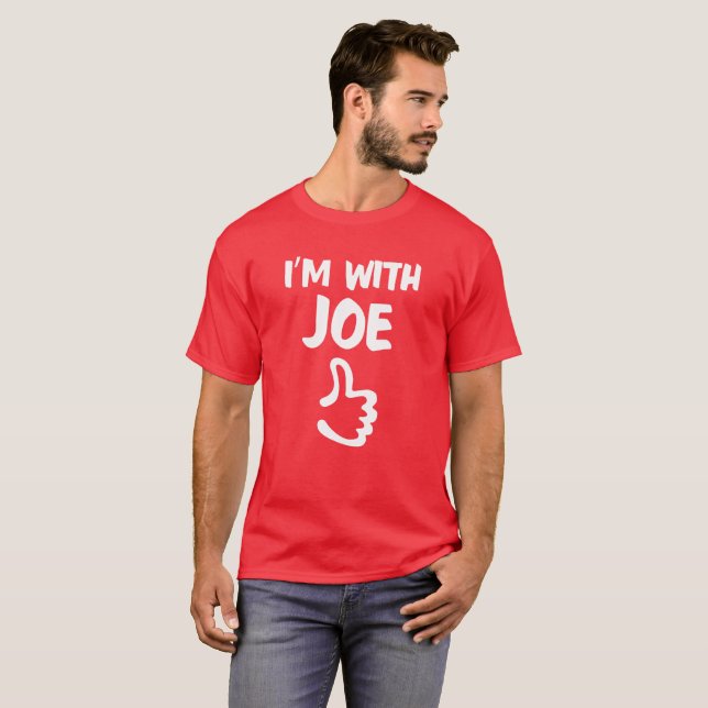 Röd I-förmiddag med den Joe skjortan Tee Shirt (Hel framsida)