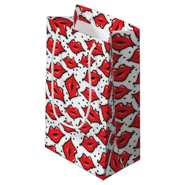 Röd läpparkyssläppstift & (Framsidan Vinklad)