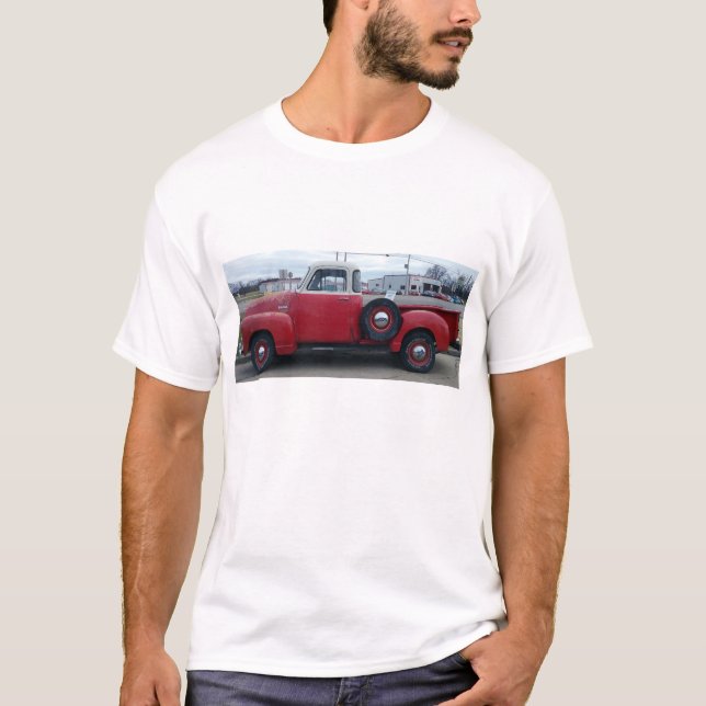 Röd & manar för vitklassikerChevy lastbil T T Shirt (Framsida)
