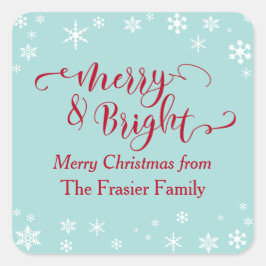 Röd Merry & Bright med vita snöflingor på blå Fyrkantigt Klistermärke