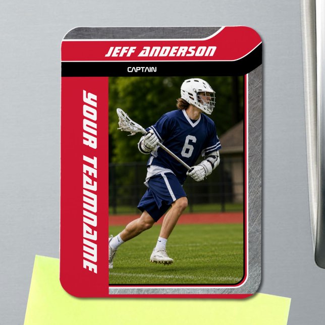 Röd Metal Lacrosse Spelar Foto Magnet (Red Lacrosse Player Photo Magnet with Custom Team Name and Sports Card Design )