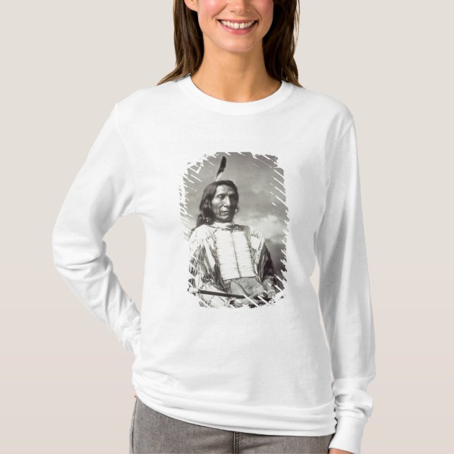 Röd molnchef (1822-1909) 1880 (b-/wfotoet) tee shirt (Framsida)