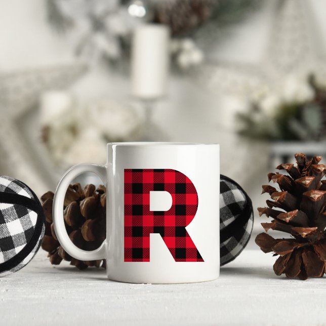 Röd och svart Buffalo-rutig fet bokstav R monogram Kaffemugg (Letter R Monogram Christmas Coffee Cup)
