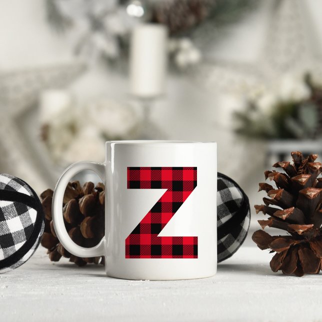 Röd och svart Buffalo-rutig fet bokstav Z-monogram Kaffemugg (Letter Z Monogram Christmas Coffee Cup)