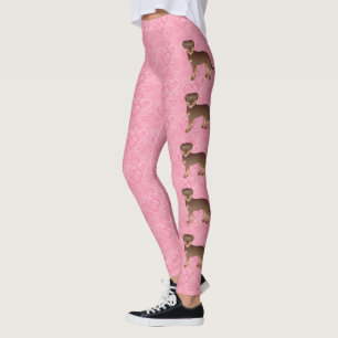 Röd och Tan Rottweiler Hund På Rosa Hjärtan Leggings