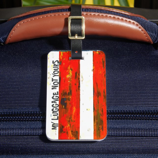 Röd och vit bagagebricka (Framsida Insitu 2)