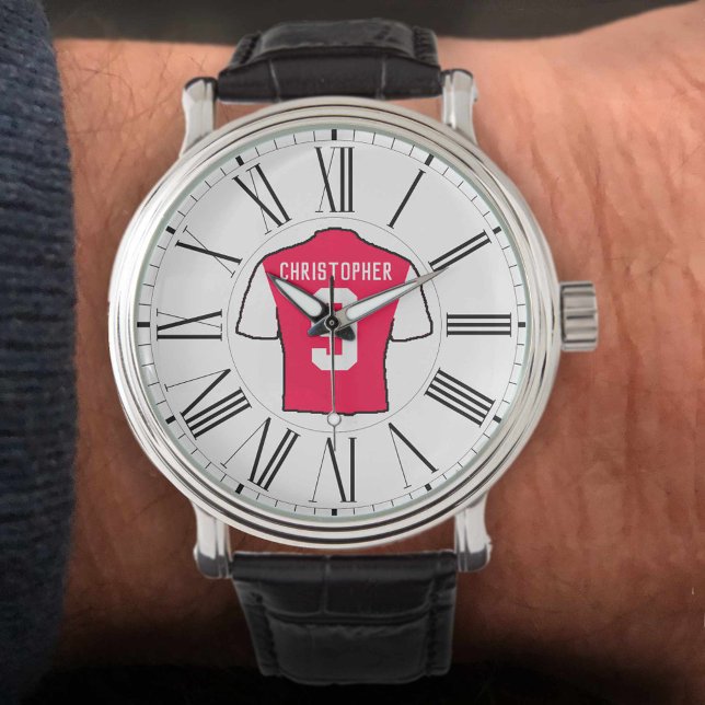Röd och vit fotboll med romerska siffror. armbandsur (Skapare uppladdad)