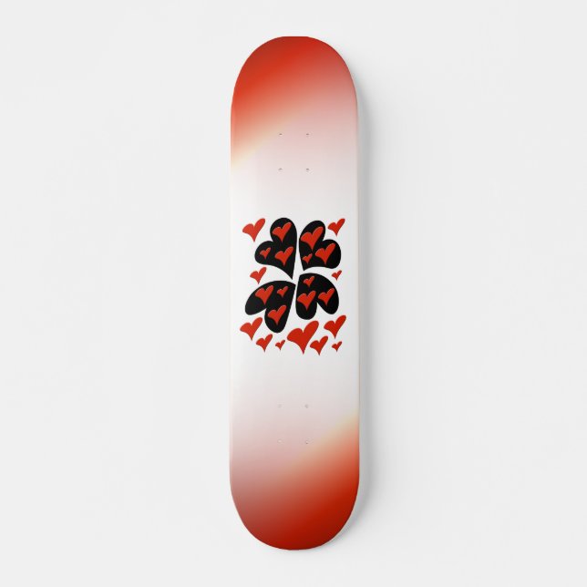 Röd på Black Hearts Skateboard (Framsida)