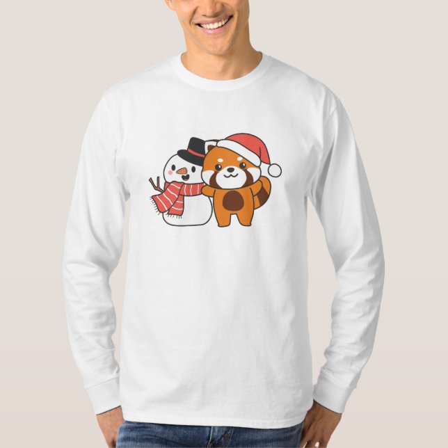 Röd panda med Snögubbe i vinter för jul T Shirt (Framsida)