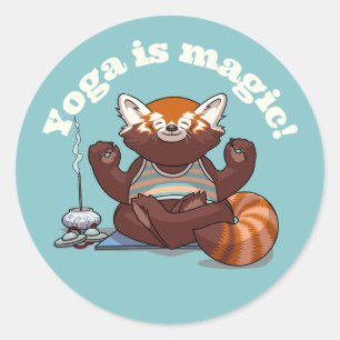 Röd Panda Yoga Är Magi! Djurmeditationskonstverk Runt Klistermärke