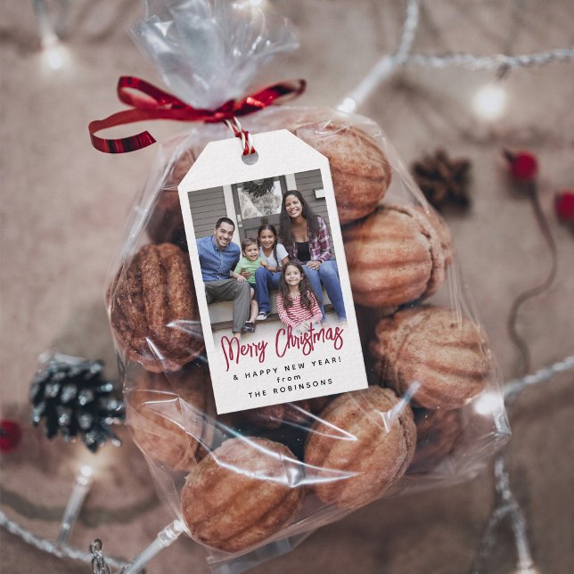 Röd penselförsedlig Julen Merry Christmas Modern F Presentetikett (Skapare uppladdad)