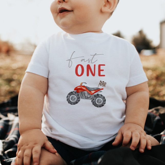 Röd Quadcykel "Fast One" Födelsedags T-shirt (Skapare uppladdad)